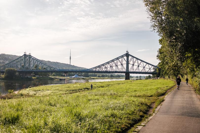 Elberadweg - Teilabschnitt Dresden Elbland - linkselbisch